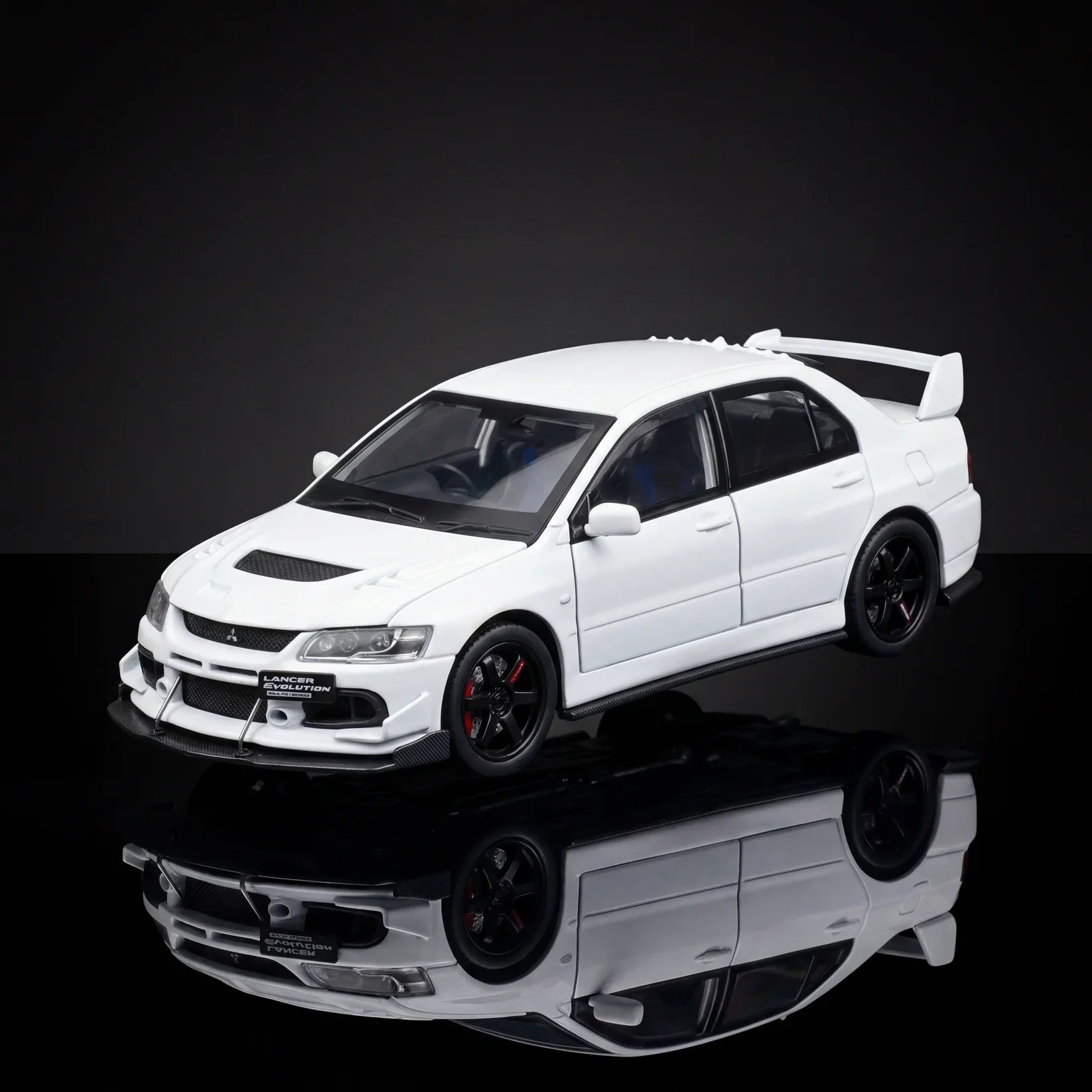 Mitsubishi Lancer EVO - 1:32