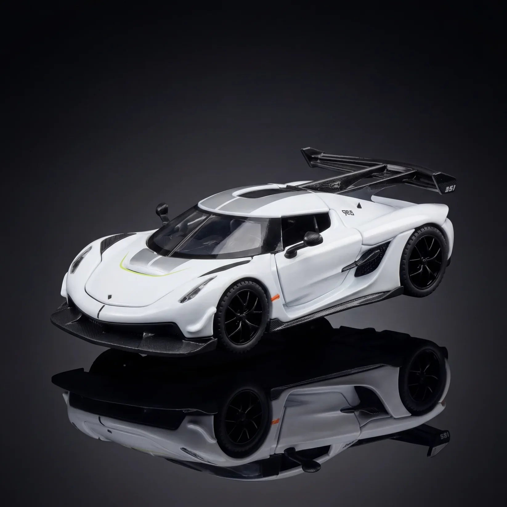 Koenigsegg Jesko - 1:32